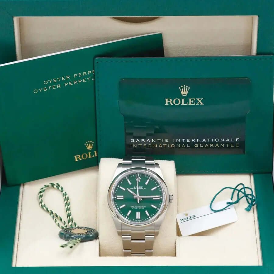 Rolex Oyster Perpetual 41 Green 124300 Year: 2023 Rolex Oyster Perpetual 41 Green 124300 Year: 2023