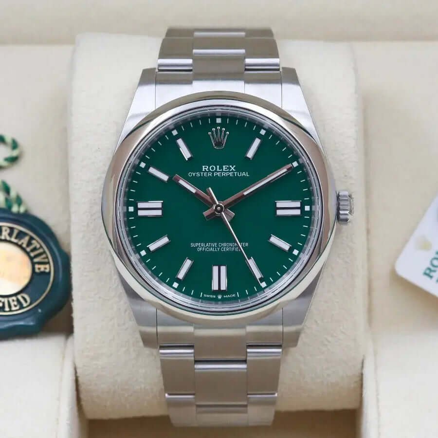 Rolex Oyster Perpetual 41 Green 124300 Year: 2023 Rolex Oyster Perpetual 41 Green 124300 Year: 2023