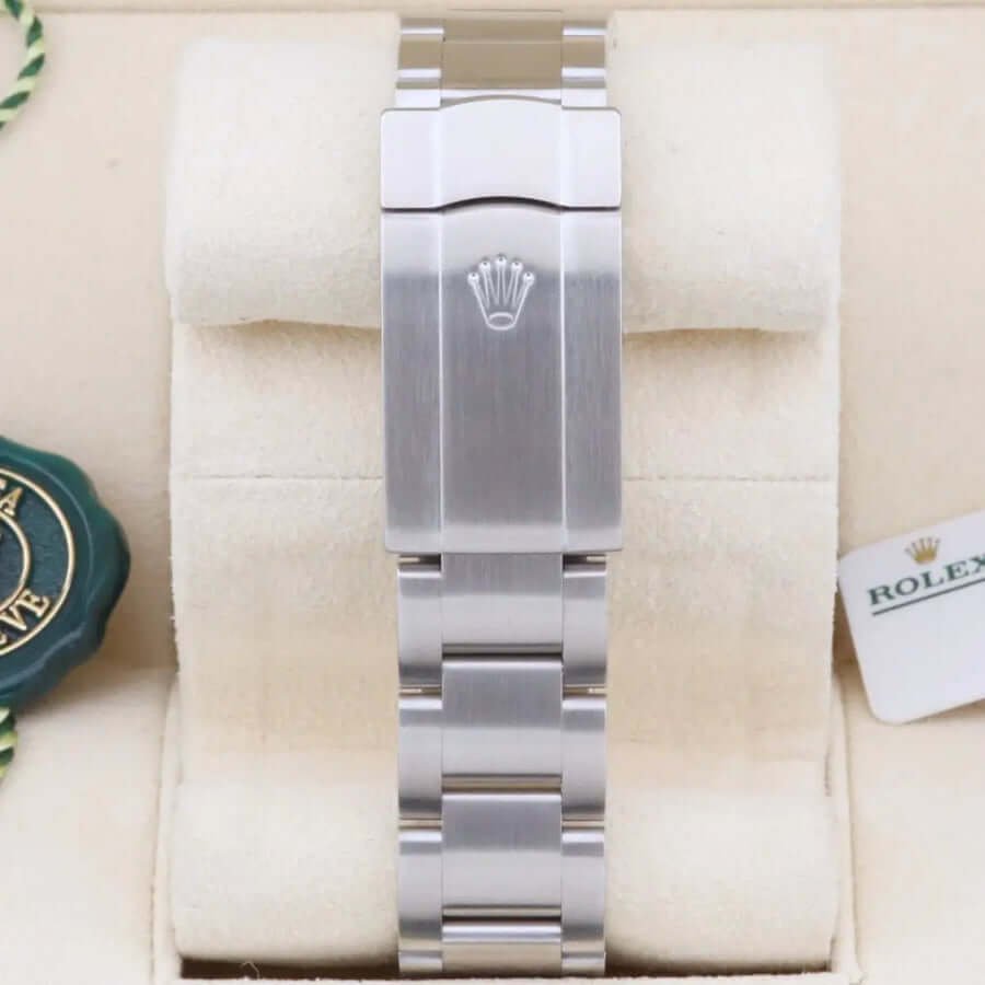 Rolex Oyster Perpetual 39 Blue 114300 Year: 2018 Rolex Oyster Perpetual 39 Blue 114300 Year: 2018