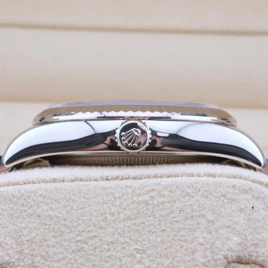 Rolex Oyster Perpetual 36 White Roman Diamond Dial 116034 Year: 2010 Rolex Oyster Perpetual 36 White Roman Diamond Dial 116034 Year: 2010
