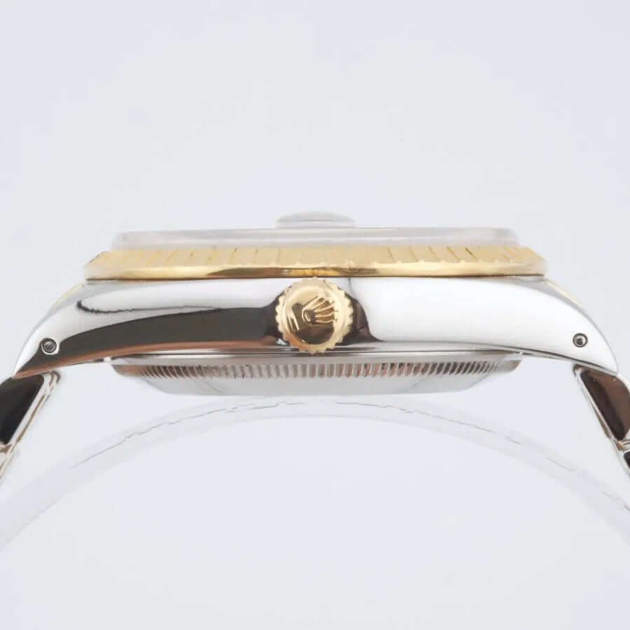Rolex Oyster Perpetual Date 34 Black Dial 15233