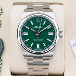 Rolex Oyster Perpetual 41 Green 134300 Year: 2025