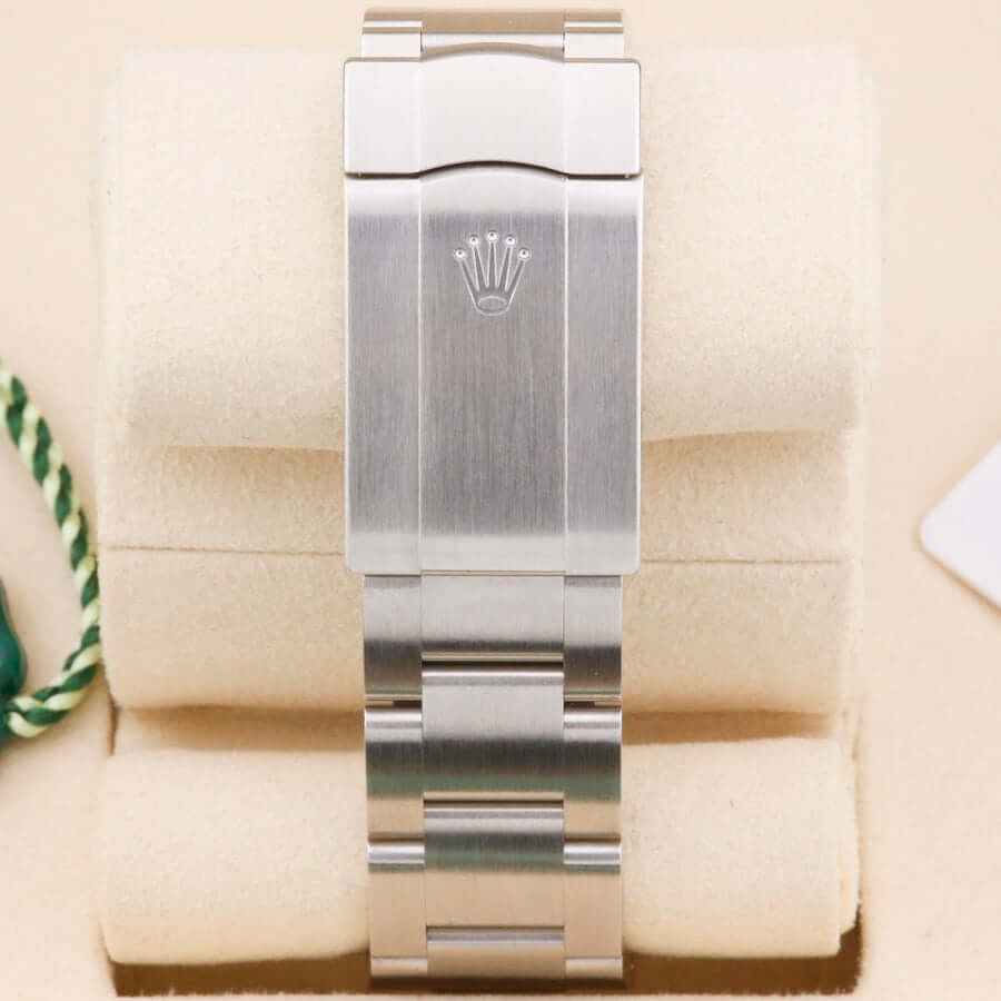 Rolex Oyster Perpetual 134300 Silver 41mm 2025 Rolex Oyster Perpetual 134300 Silver 41mm 2025