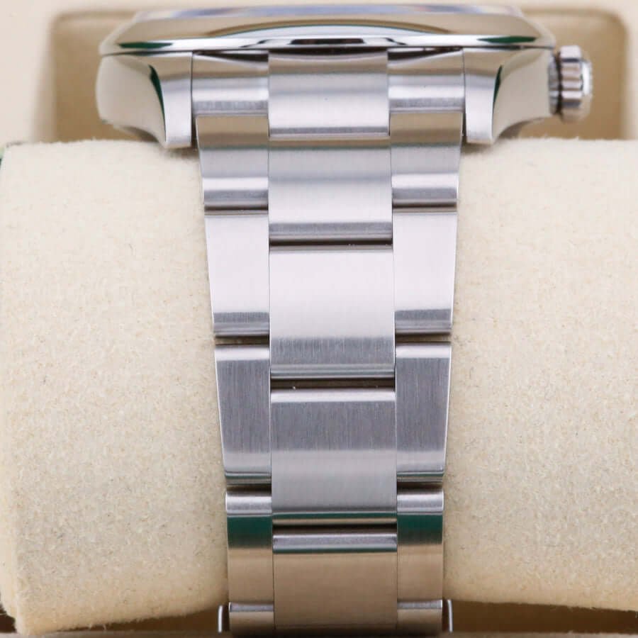 Rolex Oyster Perpetual 36 126000 Green 36mm 2025 Rolex Oyster Perpetual 36 126000 Green 36mm 2025