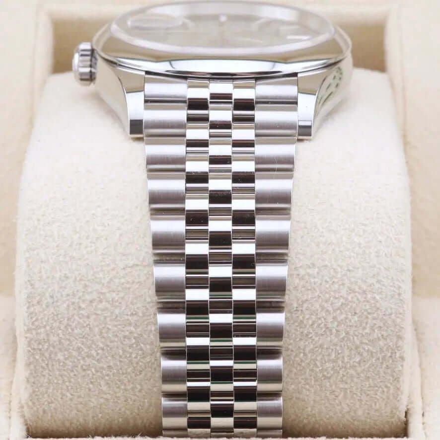 Rolex Datejust 36 Mint Green Dial 126200 Year: 2025 Rolex Datejust 36 Mint Green Dial 126200 Year: 2025