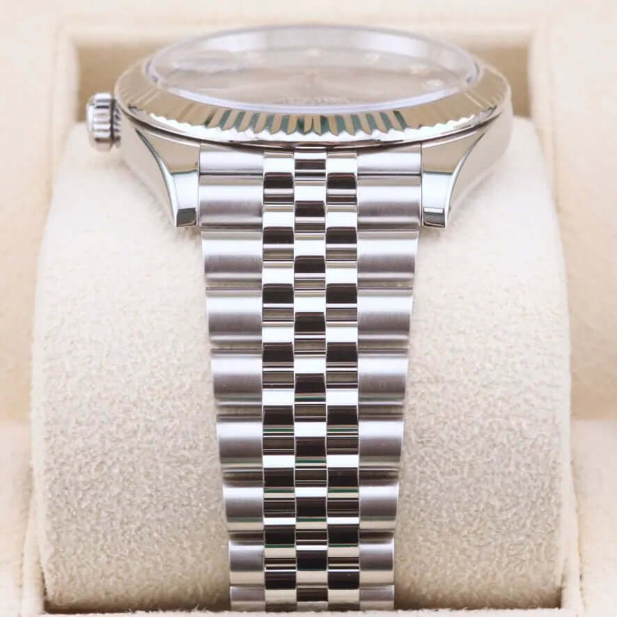 Rolex Datejust 41 Rhodium Diamond Dial 126334 Year: 2020 Rolex Datejust 41 Rhodium Diamond Dial 126334 Year: 2020