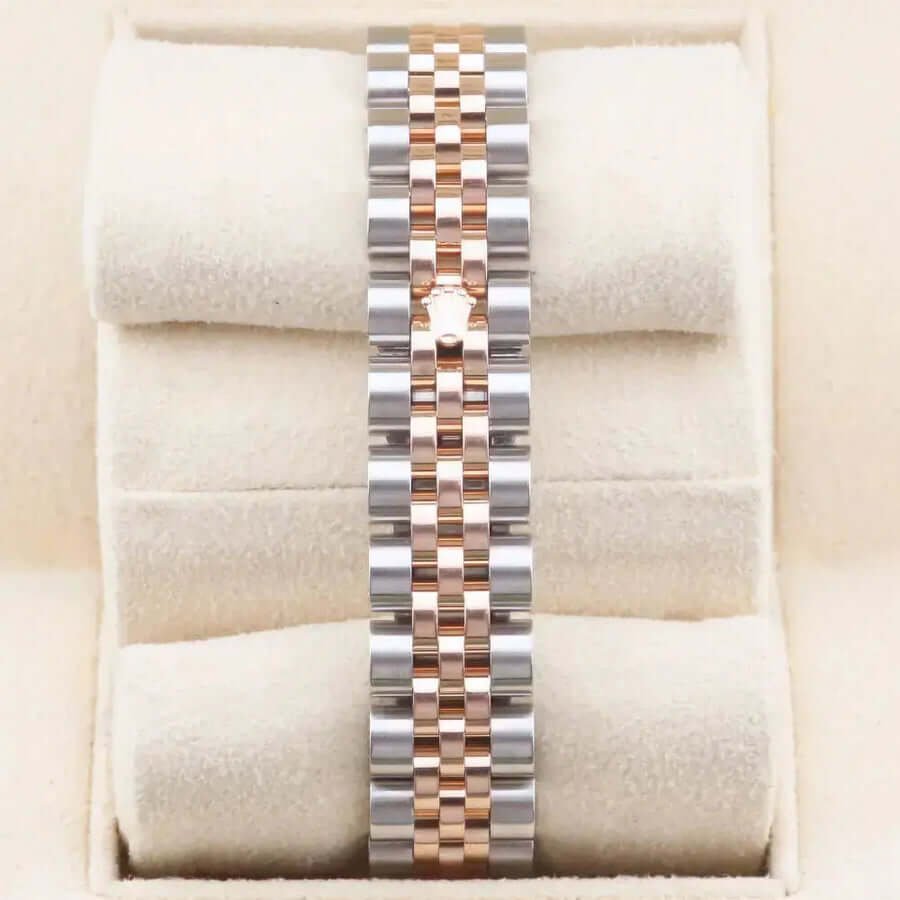 Rolex Datejust 26 Pink Diamond Dial 179171 Year: 2010 Rolex Datejust 26 Pink Diamond Dial 179171 Year: 2010