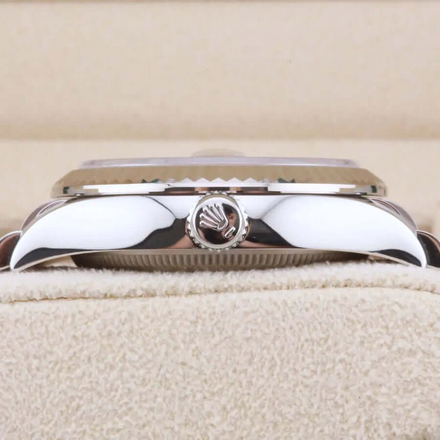 Rolex Datejust 31 White Mother of Pearl Diamond Dial 278274 Year: 2024 Rolex Datejust 31 White Mother of Pearl Diamond Dial 278274 Year: 2024