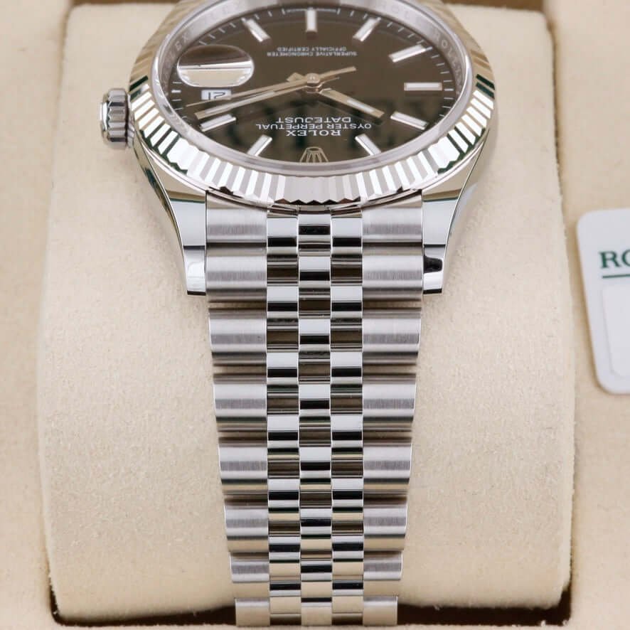 Rolex Datejust 36 126234 Black 36mm Rolex Datejust 36 126234 Black 36mm