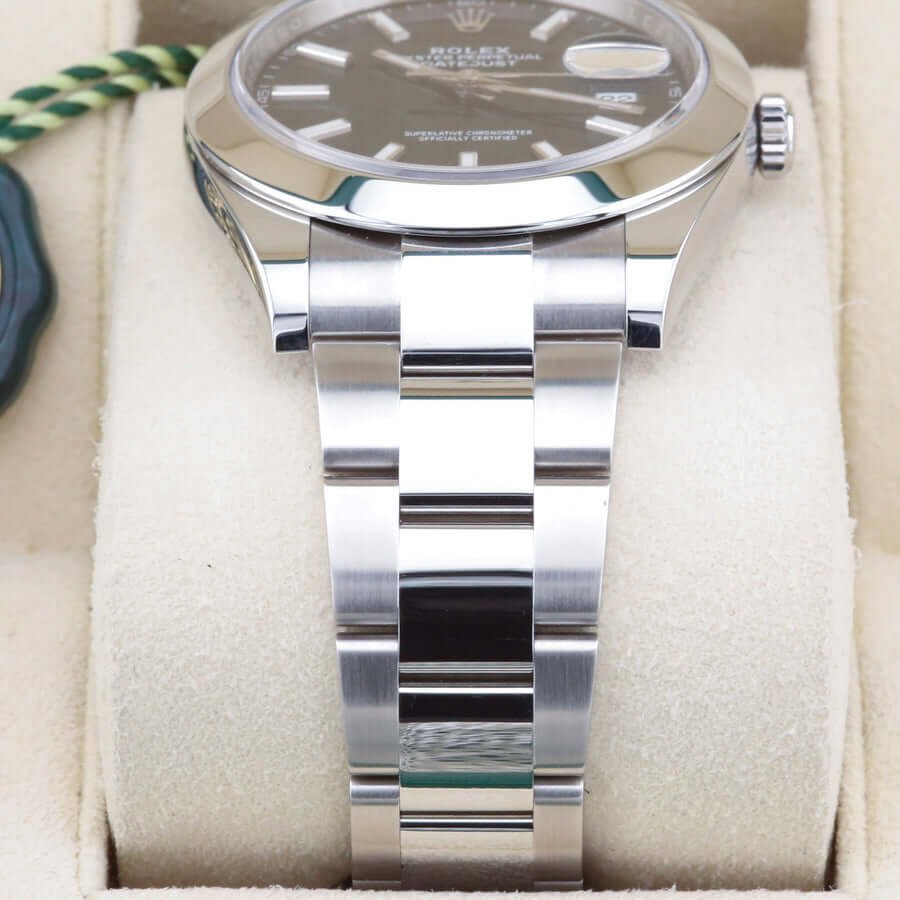 Rolex Datejust 41 126300 Black 41mm Rolex Datejust 41 126300 Black 41mm