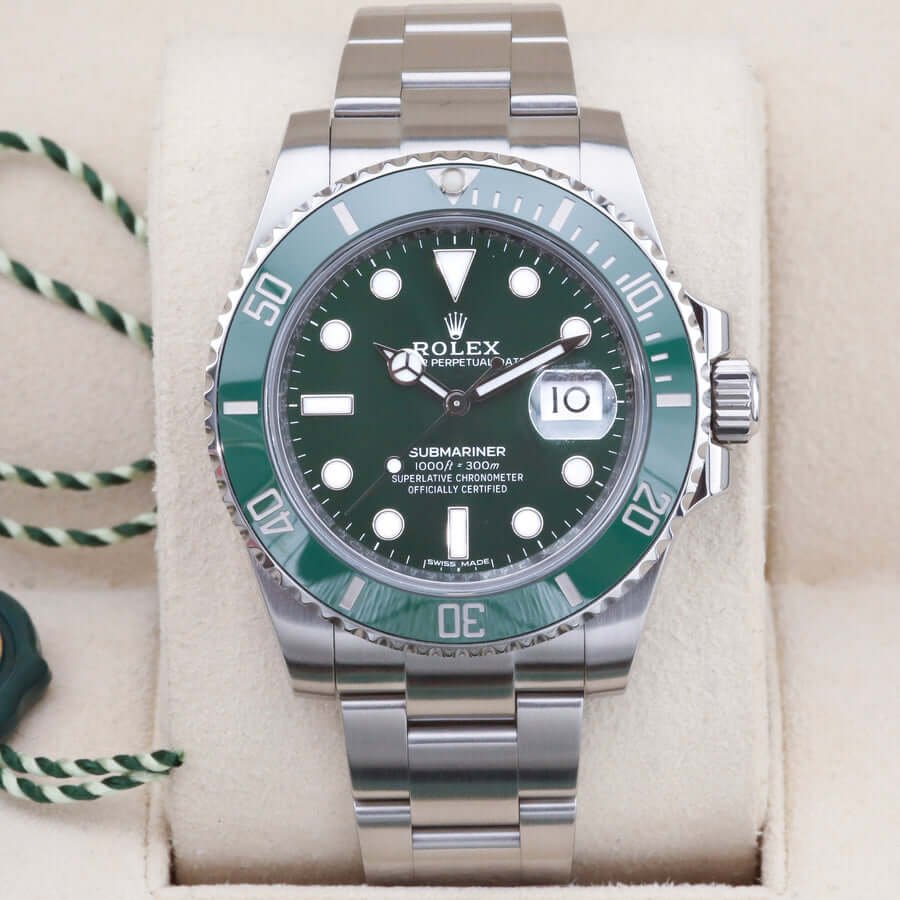 Rolex Submariner 116610LV Hulk 40mm Rolex Submariner 116610LV Hulk 40mm