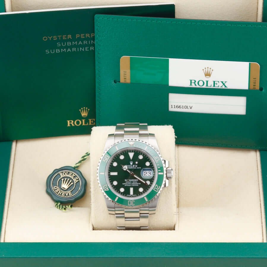 Rolex Submariner 116610LV Hulk 40mm Rolex Submariner 116610LV Hulk 40mm