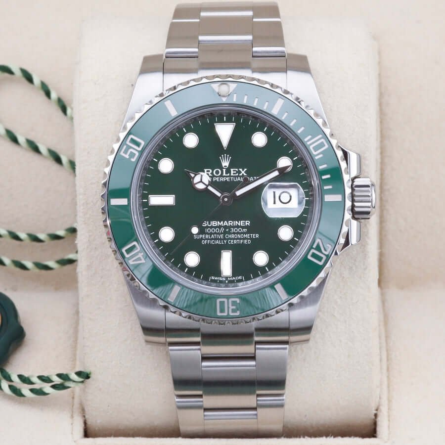 Rolex Submariner Hulk 116610LV Green 40mm 2019 Rolex Submariner Hulk 116610LV Green 40mm 2019