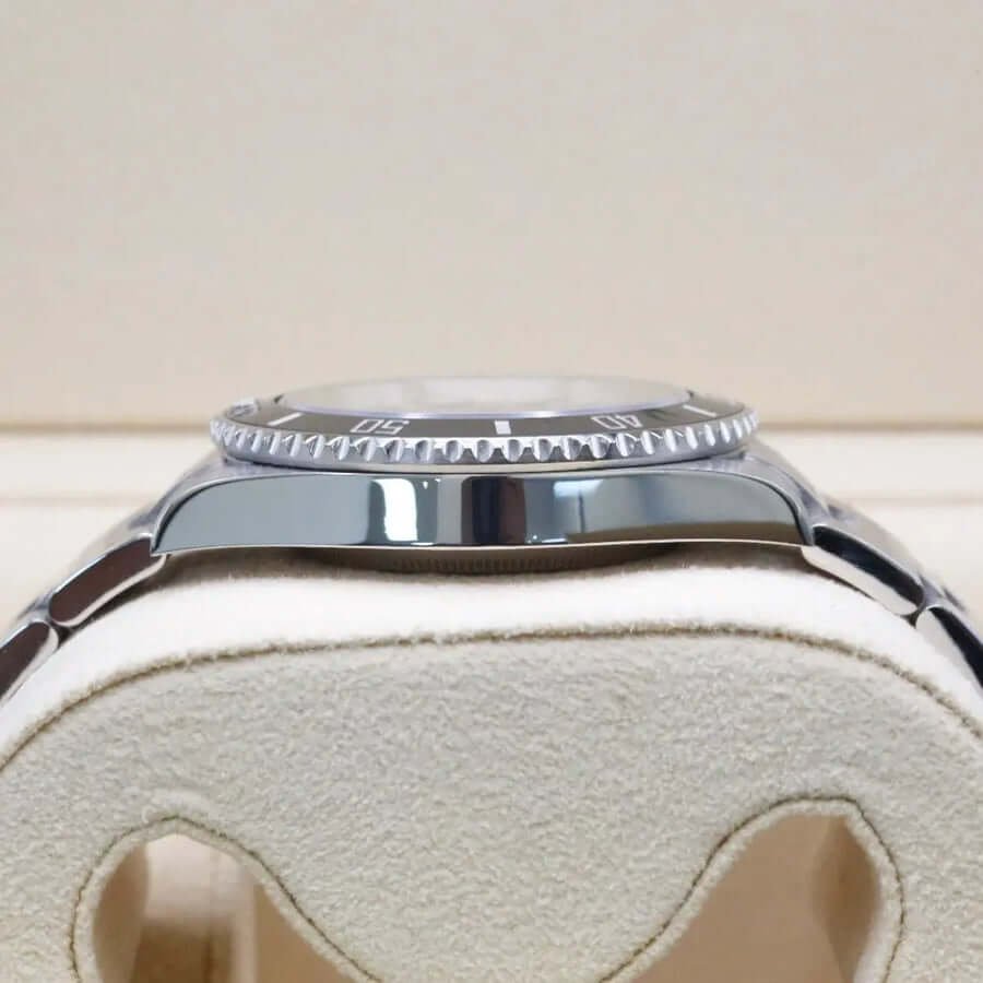 Rolex Submariner No Date 124060 Rolex Submariner No Date 124060