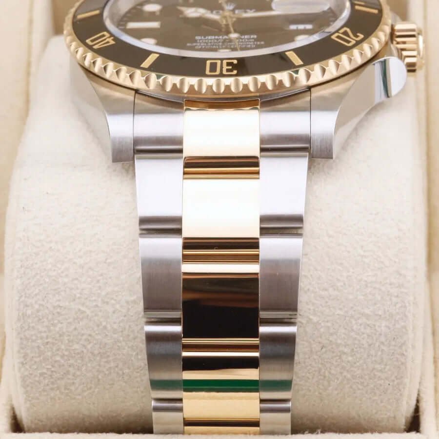 Rolex Submariner Date 126613LN Steel & Gold 41mm Rolex Submariner Date 126613LN Steel & Gold 41mm