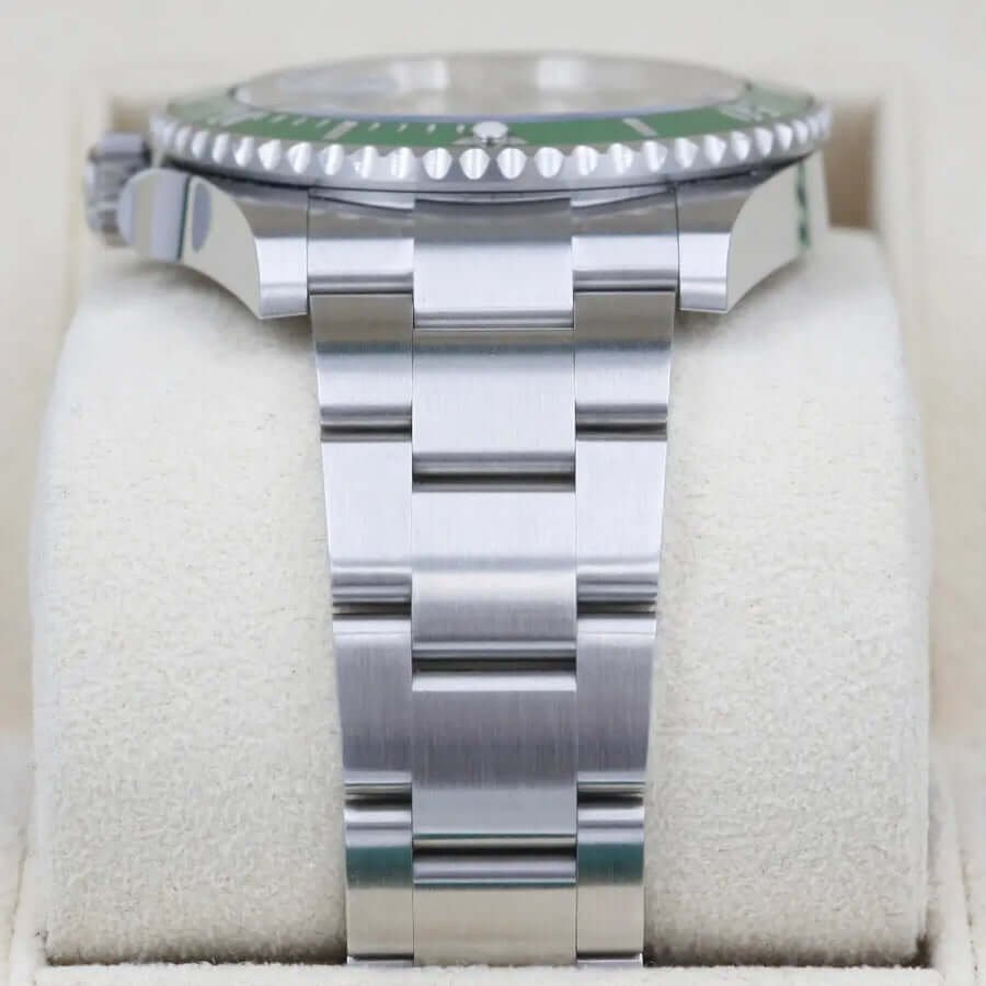 Rolex Submariner 126610LV Mark lI Year: 2024 Rolex Submariner 126610LV Mark lI Year: 2024