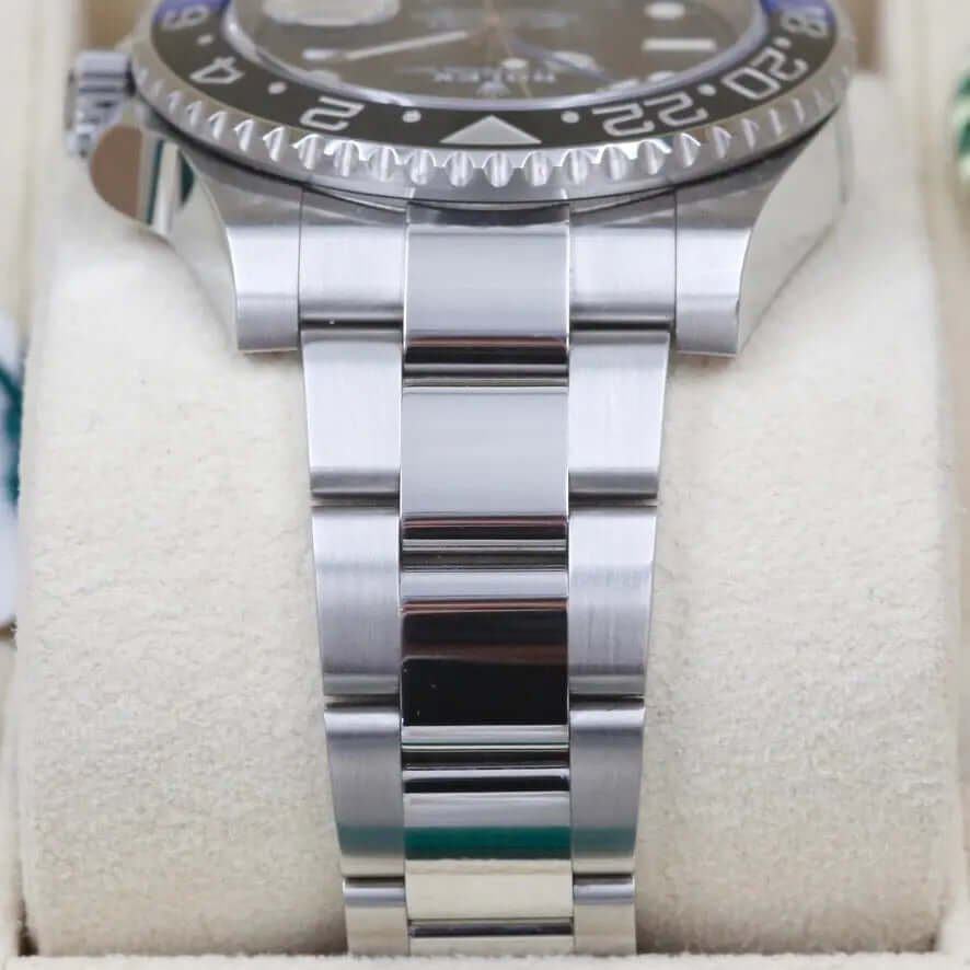 Rolex GMT 116710BLNR Batman 40mm Rolex GMT 116710BLNR Batman 40mm