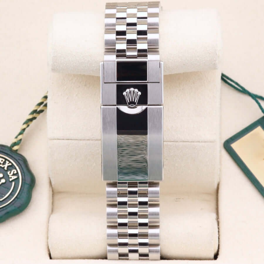 Rolex GMT Bruce Wayne 126710GRNR Bruce Wayne 40mm Rolex GMT Bruce Wayne 126710GRNR Bruce Wayne 40mm