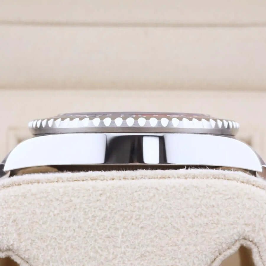 Rolex GMT Bruce Wayne 126710GRNR