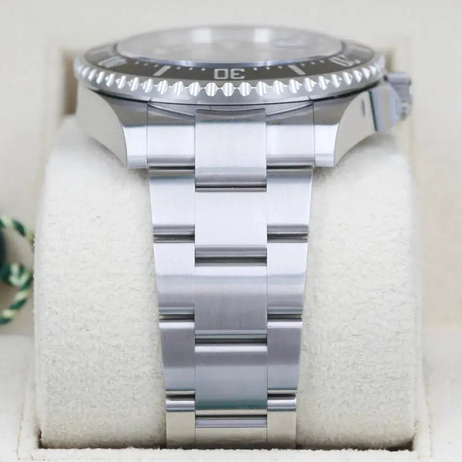 Rolex Sea-Dweller 126600 Rolex Sea-Dweller 126600