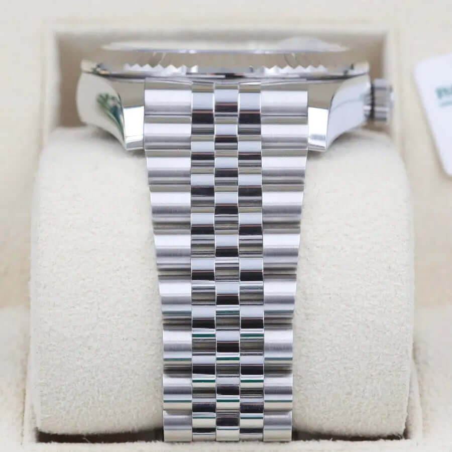 whatsapp image 2026 09 10 at 06.34.37 (2) (1) Rolex Sky-Dweller 336934 Blue 42mm
