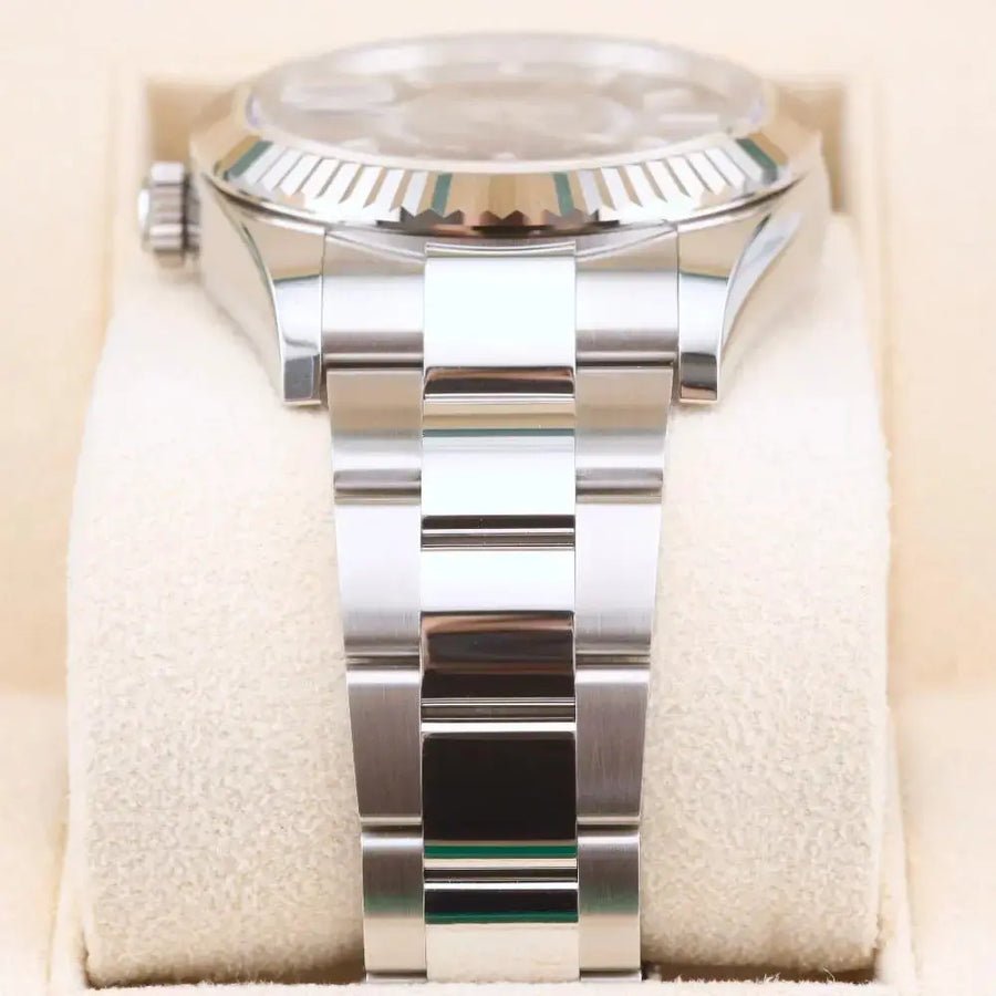 Rolex Sky-Dweller Blue Dial 336934 Rolex Sky-Dweller Blue Dial 336934