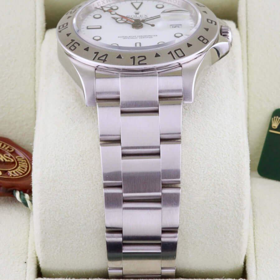 Rolex Explorer 2 16570 Rolex Explorer 2 16570