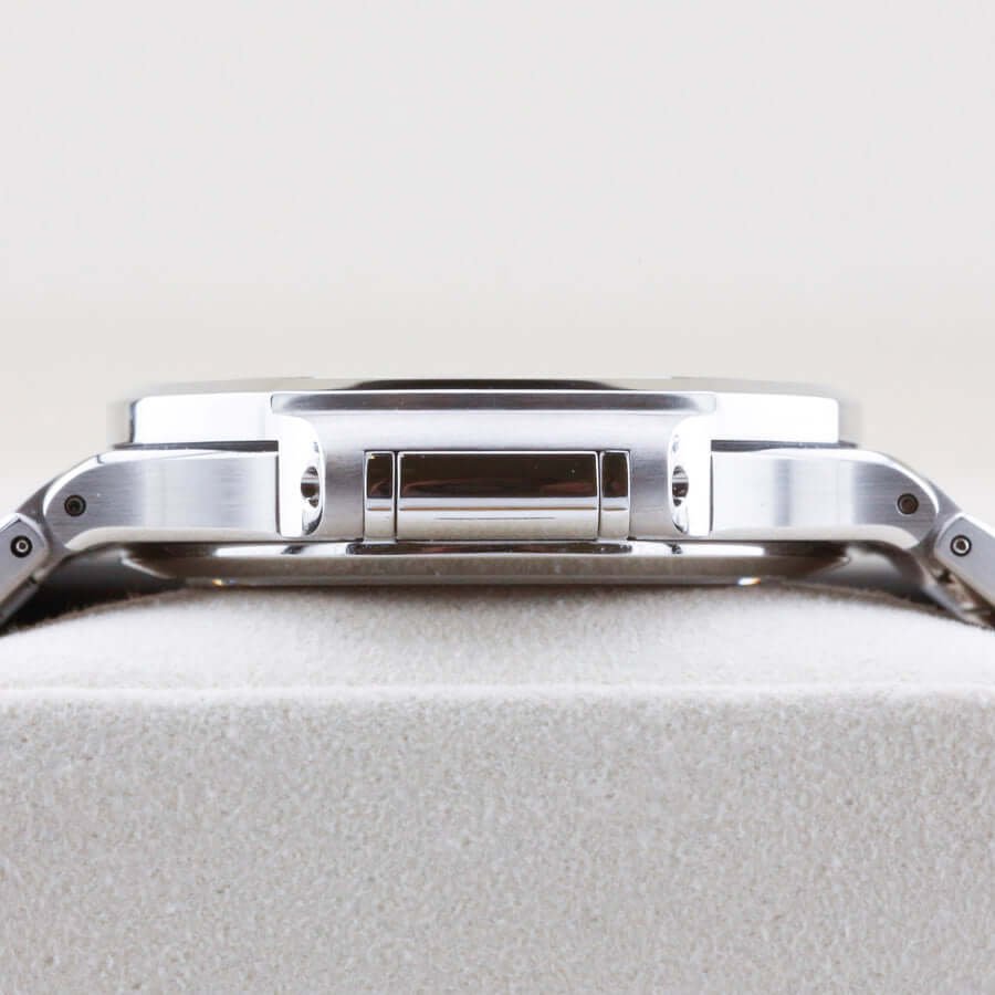 Patek Philippe Ladies Nautilus 7118/1200A-001 Patek Philippe Ladies Nautilus 7118/1200A-001