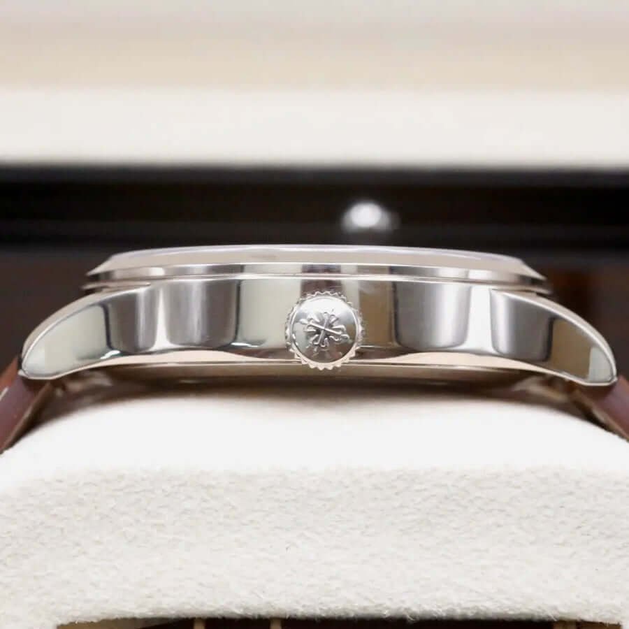 Patek Philippe Calatrava 5524G Patek Philippe Calatrava 5524G