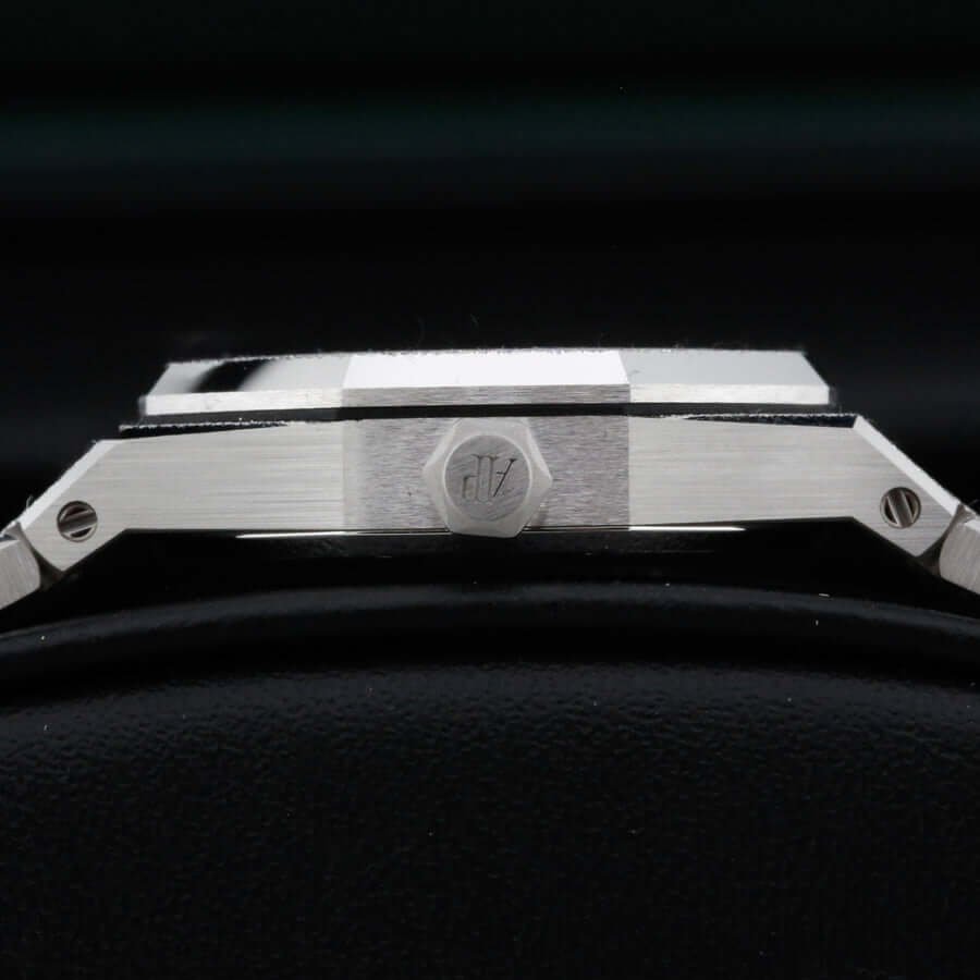 Audemars Piguet Royal Oak Mini 67630OR Audemars Piguet Royal Oak Mini 67630OR