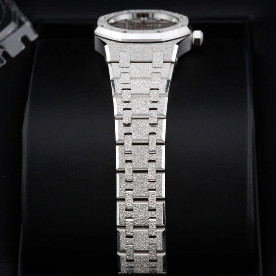Audemars Piguet Royal Oak Mini 67630OR Audemars Piguet Royal Oak Mini 67630OR