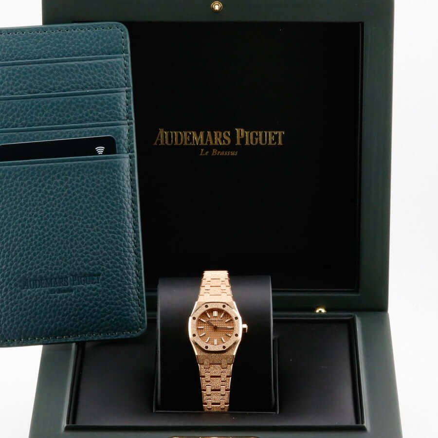 Audemars Piguet Royal Oak Mini 67630OR Audemars Piguet Royal Oak Mini 67630OR