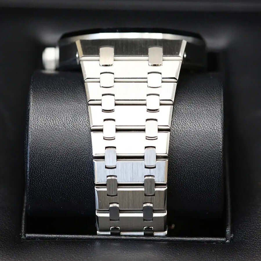 Audemars Piguet Royal Oak Silver Dial 15500 Audemars Piguet Royal Oak Silver Dial 15500