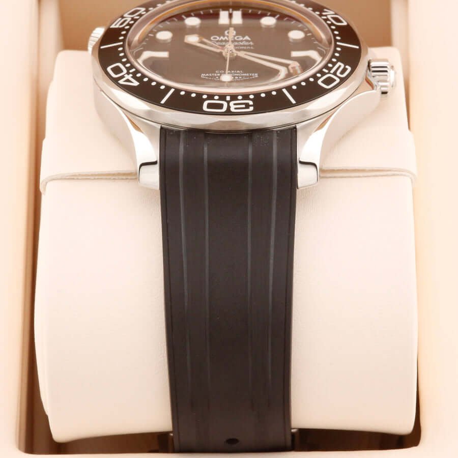 Omega Seamaster 300M Black 21032422001003 Black 42mm Omega Seamaster 300M Black 21032422001003 Black 42mm