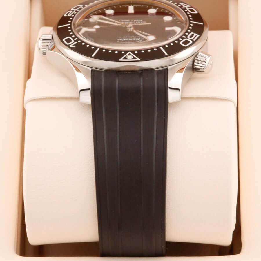 Omega Seamaster 300M Black 21032422001003 Black 42mm Omega Seamaster 300M Black 21032422001003 Black 42mm